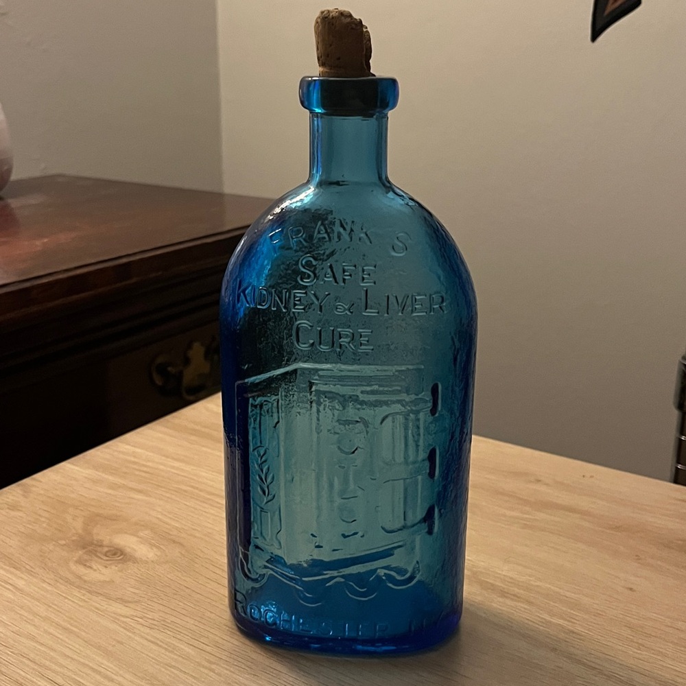 VTG Wheaton Blue Glass Bottle Frank's Safe Kidney & Liver Cure